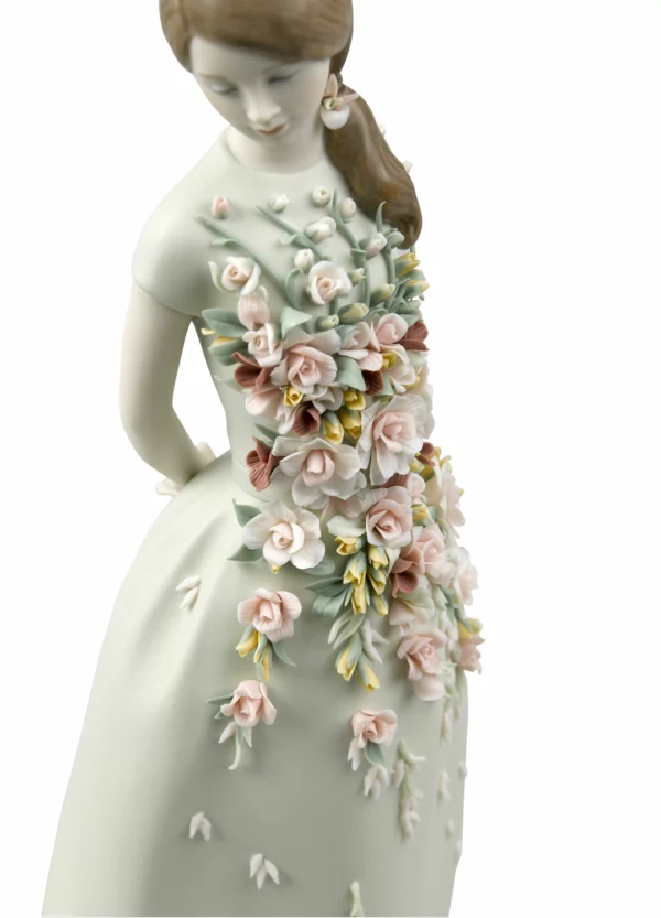 Haute Allure Sweet Elegance Woman Figurine. Limited Edition