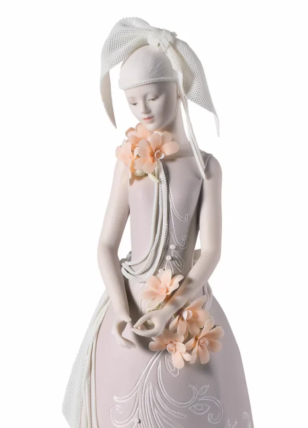 Haute Allure Exclusive Model Woman Figurine. Limited Edition