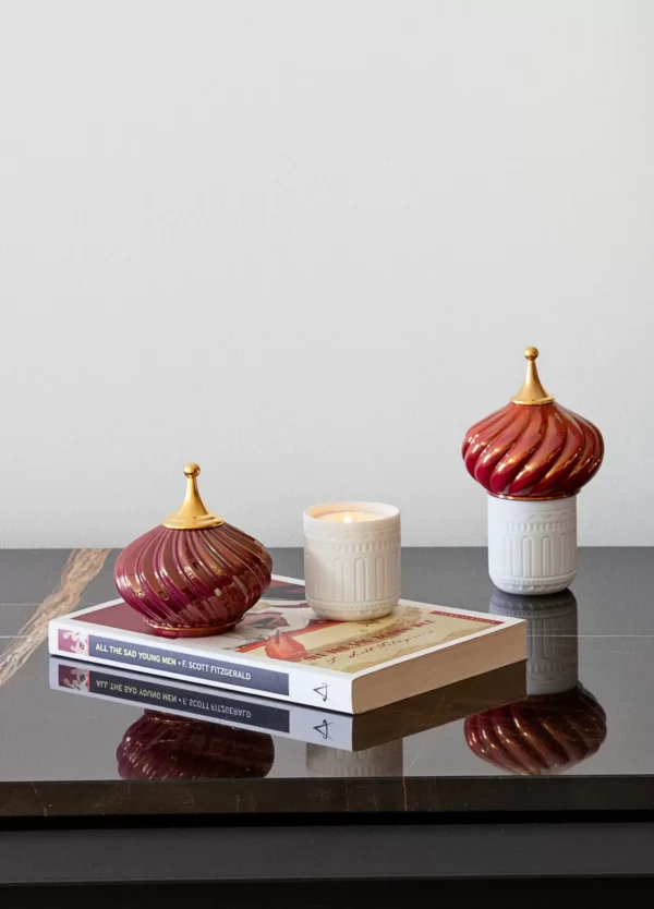 Candy Spire Candle 1001 Lights. Night Approaches Scent