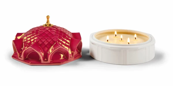 Scheherazade's Quarters Candle 1001 Lights (peony). Night Approaches Scent