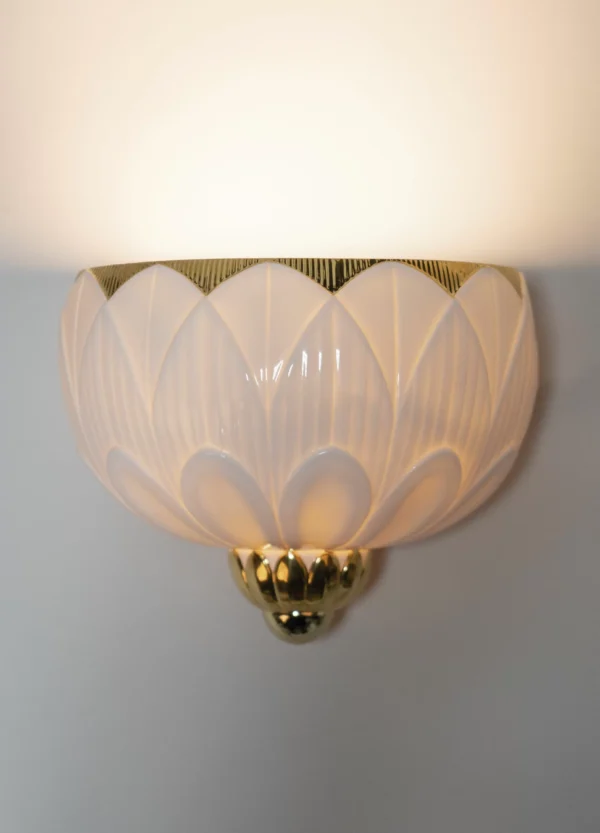 Ivy & Seed Wall Sconce