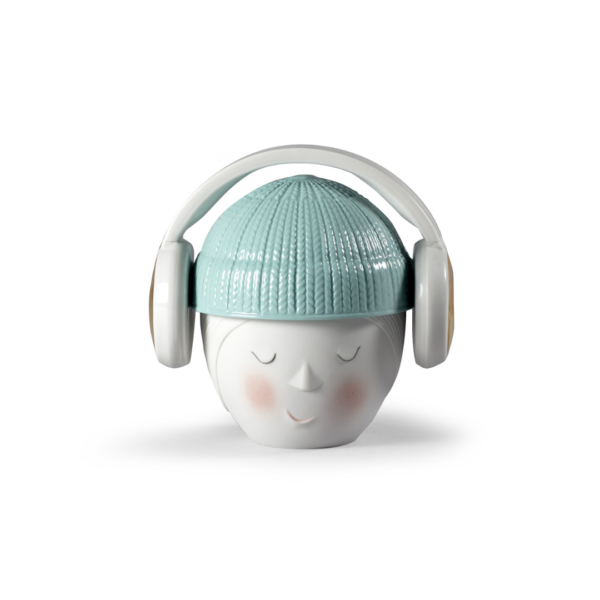 Lee Headphones Box. White