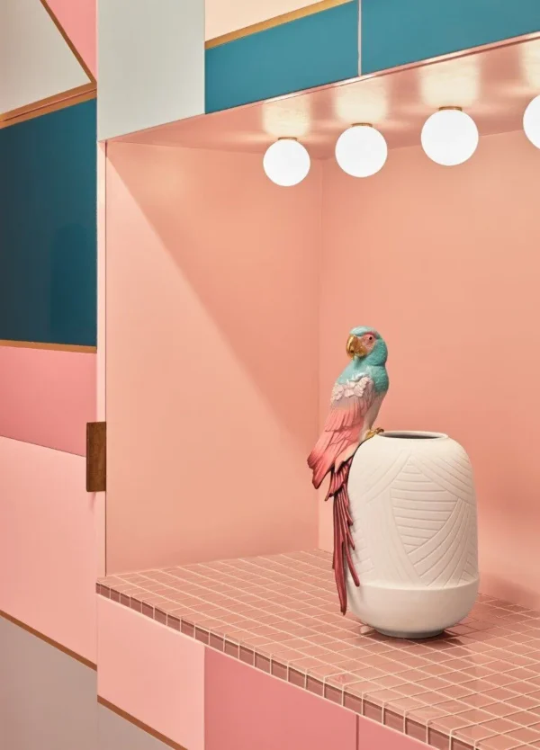 Macaw Bird Vase (Red)