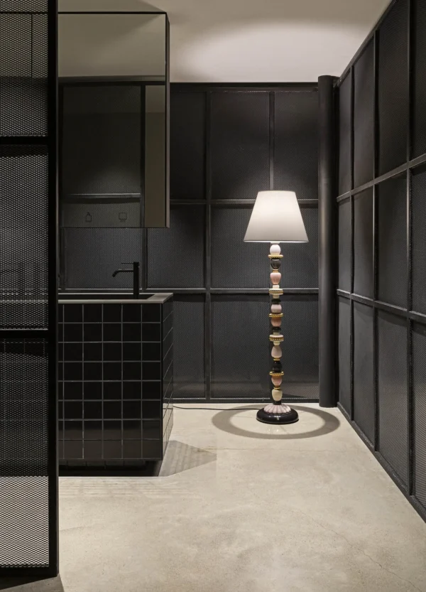 Firefly Floor Lamp (Pink and Golden Luster)