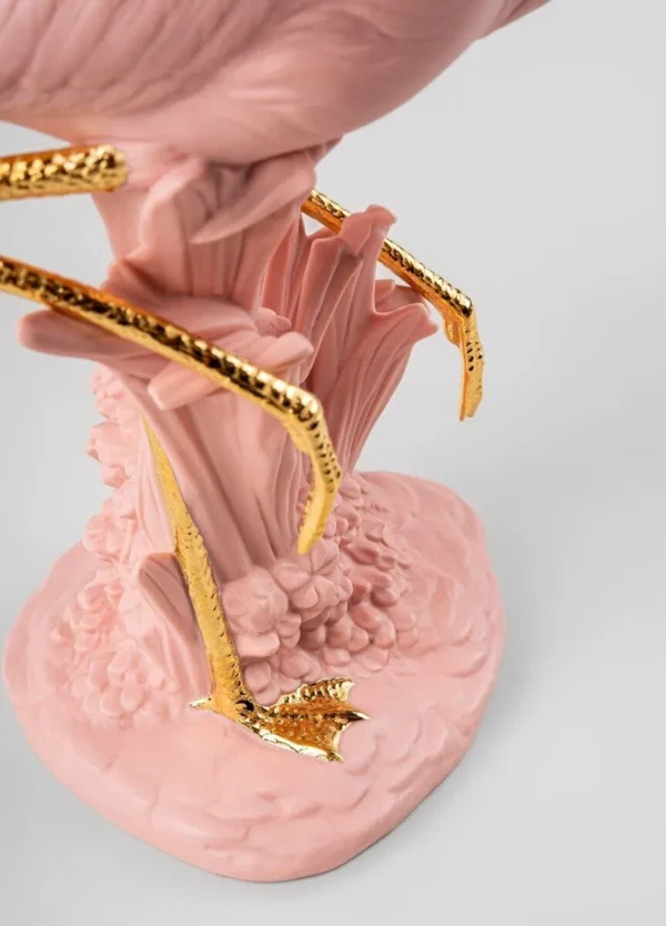 The Flamingos Sculpture (Pink)
