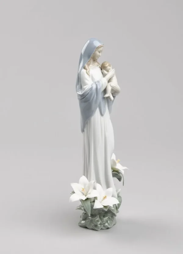 Madonna of The Flowers Figurine