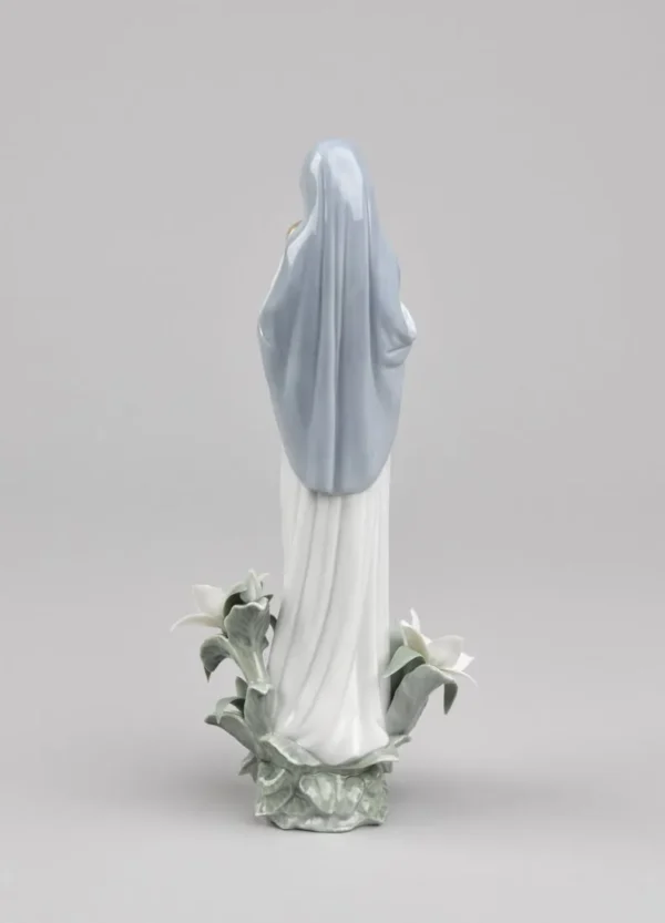 Madonna of The Flowers Figurine