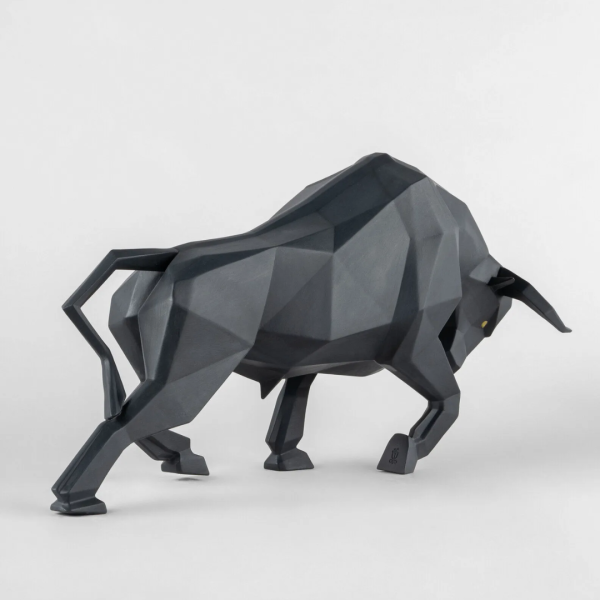Bull Sculpture.