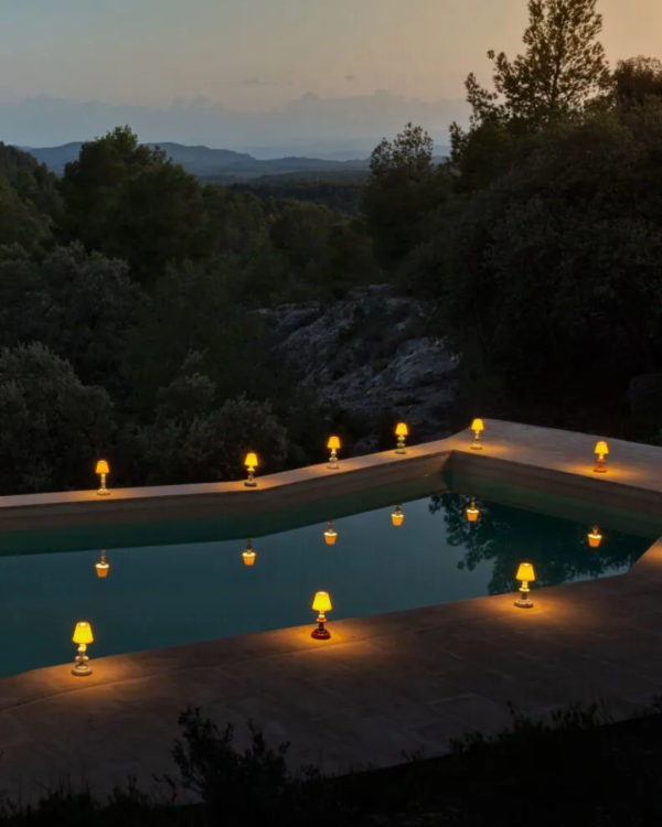 Sunflower Firefly Table Lamp. Black