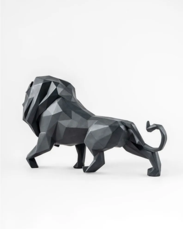 Lion Sculpture. Matte Black