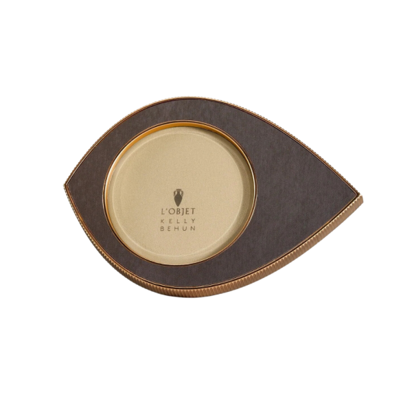 Kelly Behun Wide Eye Frame