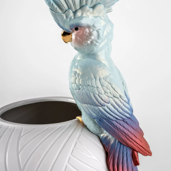 COCKATOO VASE