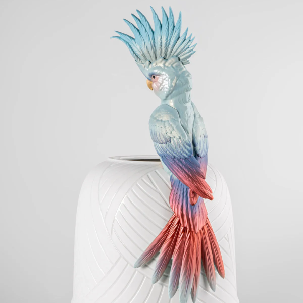 COCKATOO VASE