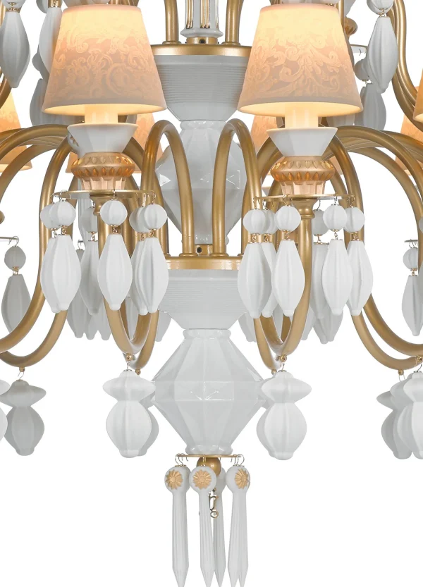 Belle de Nuit 24 Lights Chandelier. Golden Luster (CE/UK/CCC)