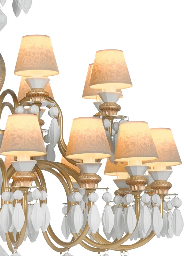 Belle de Nuit 24 Lights Chandelier. Golden Luster (CE/UK/CCC)